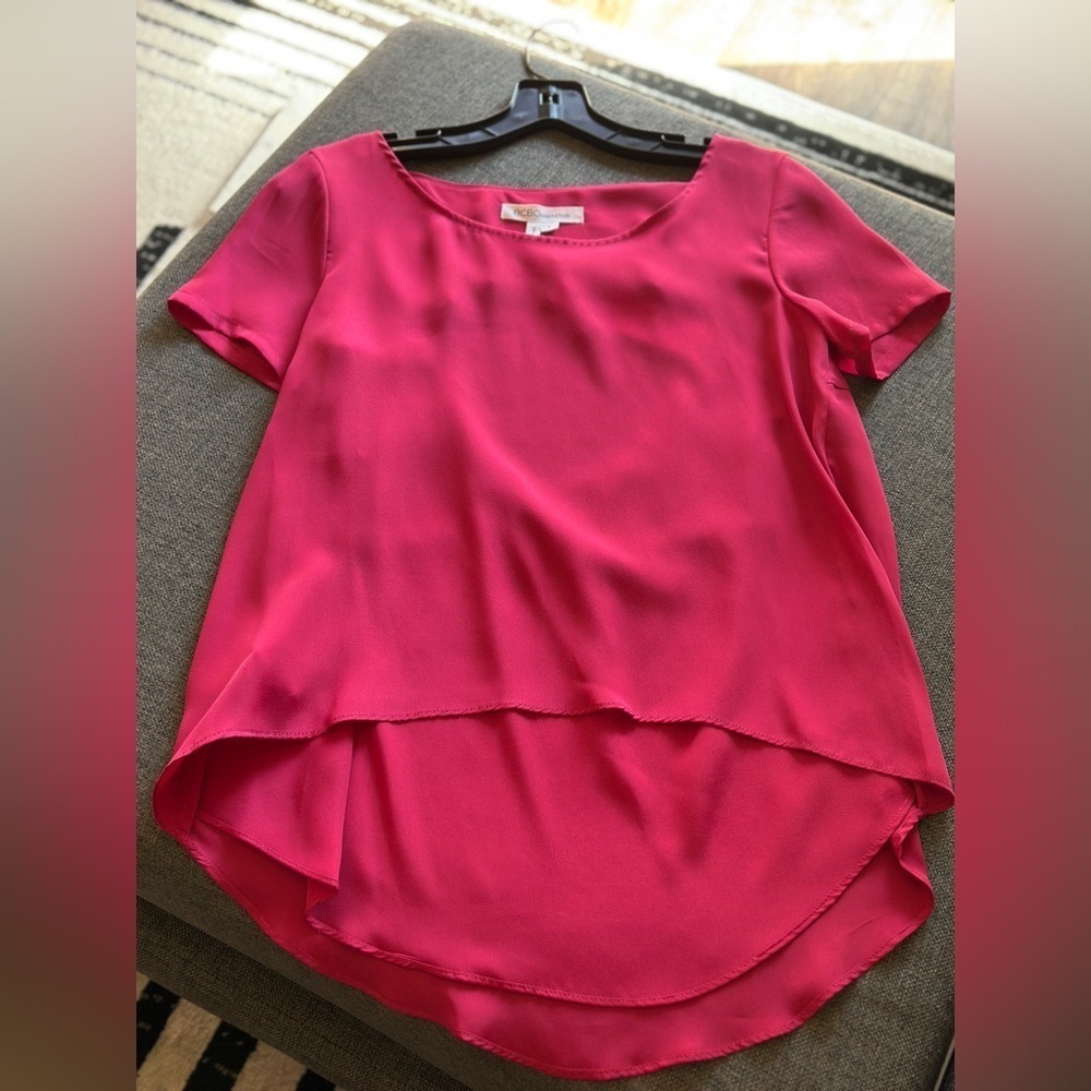 BCBG red berry high-low top size S
